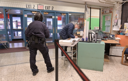 Massive school safety agent shortage looms in NYC as vaccine mandate set to take effect