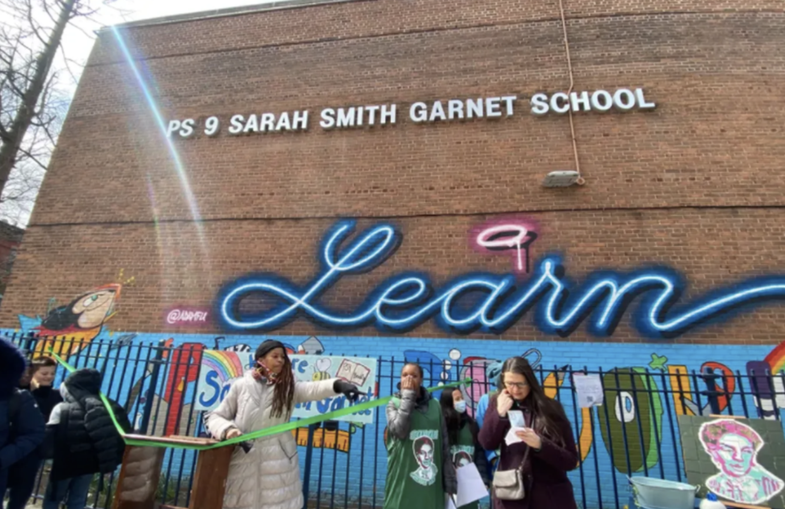 Brooklyn school unveils sign honoring suffragist, displacing name synonymous with slavery Brooklyn school unveils sign honoring suffragist, displacing name synonymous with slavery