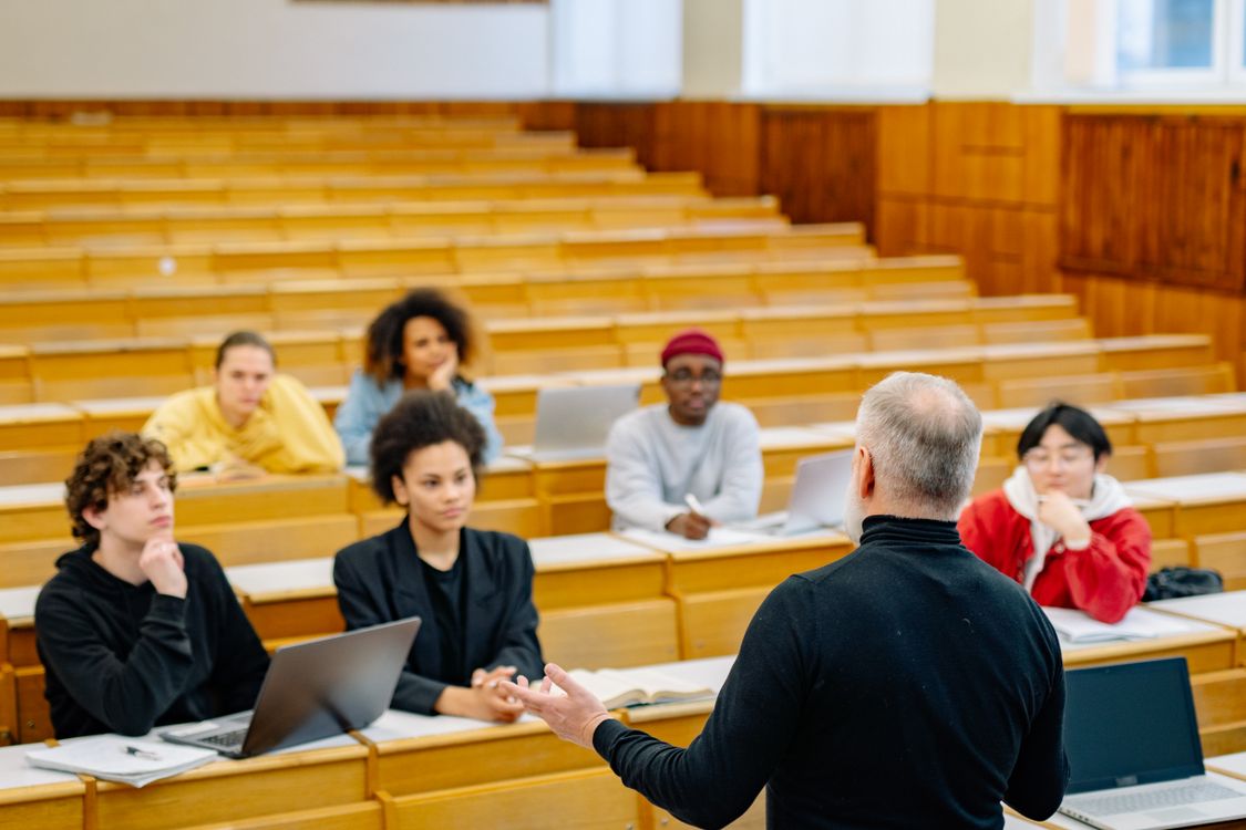 Saturdays or Sundays? Two Ways to Earn Your SBL, SDL, and Master’s Without Quitting Your Job Saturdays or Sundays? Two Ways to Earn Your SBL, SDL, and Master’s Without Quitting Your Job
